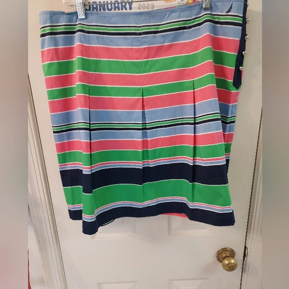 NWT Nautica Striped Pleated Skirt in Size 16 - Picture 1 of 10